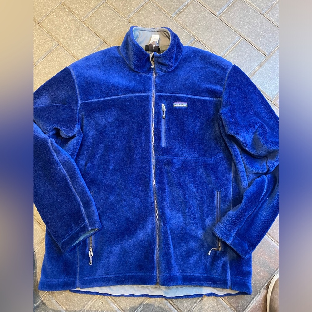 Patagonia XL Full Zip fleece.
